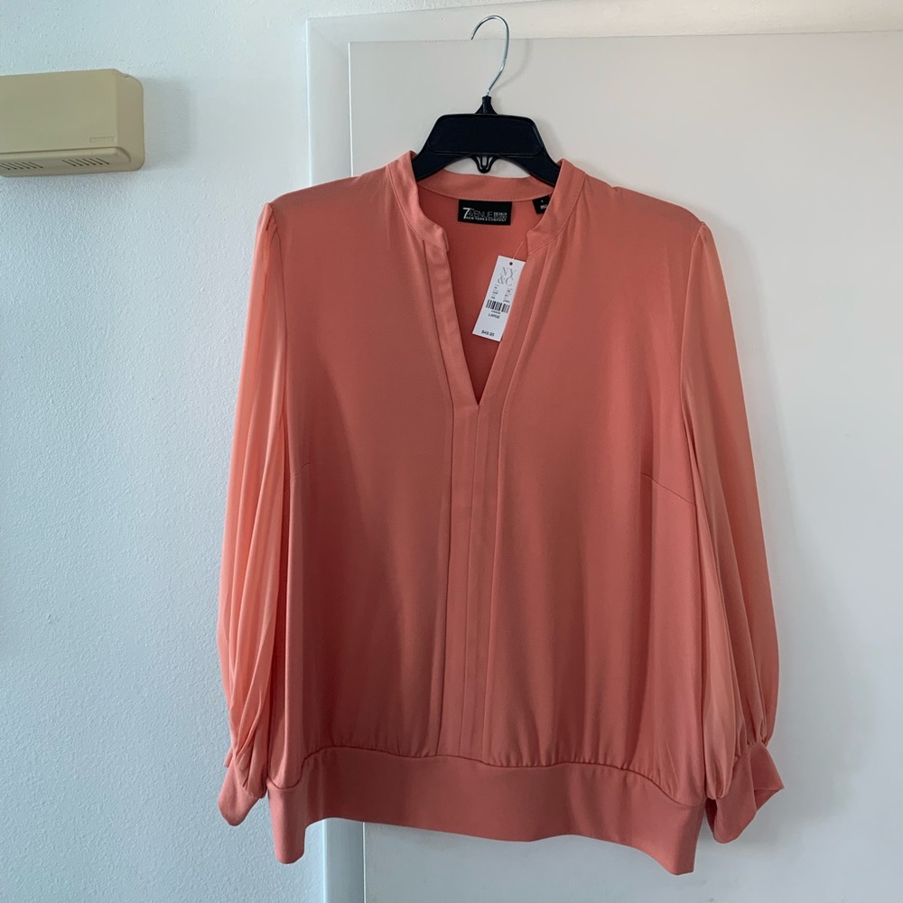 7th Avenue New York & Company V Neck Blouse size Large